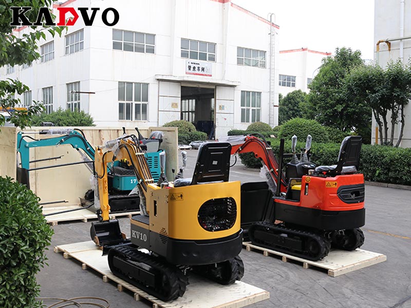 凱迪沃重工3臺小型挖掘機首次出口羅馬尼亞