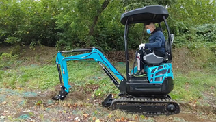 小型挖掘機(jī)V型挖斗實(shí)操視頻 小型挖掘機(jī)V型挖斗實(shí)操視頻