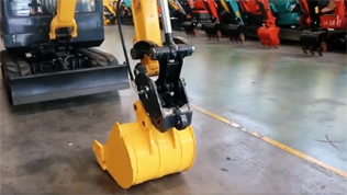 小型挖掘機(jī)用液壓快換