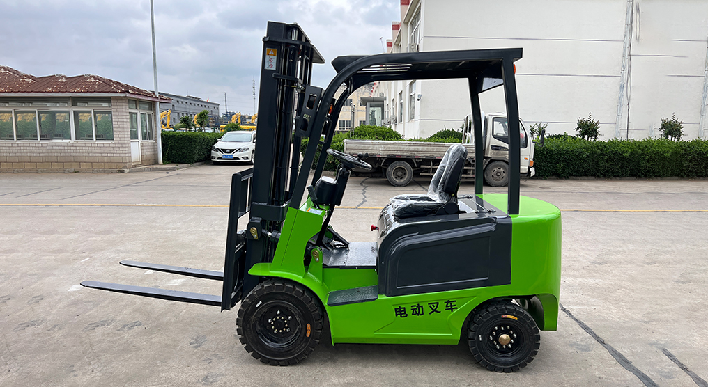 1.5噸叉車展示視頻